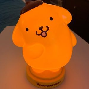 Pompompurin light